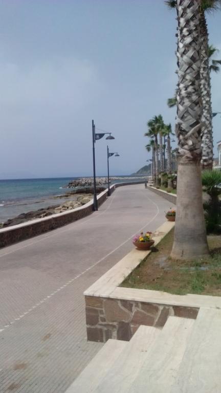 Maison Romantique Santa Maria di Castellabate Rum bild